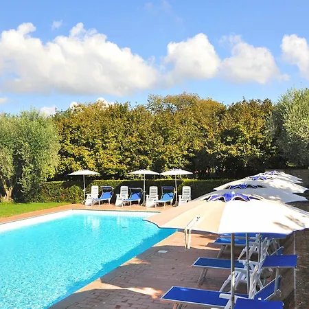 Montecasciano Ciclamino Apartman *
